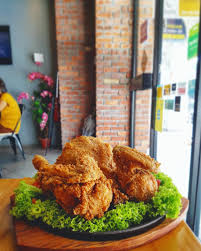 Choo chicken was brought into malaysia in year 2015, localizing it to suit malaysian taste while maintaining the authenticity of the korean fried chicken recipe. Choo Choo Chicken Usj Subang Jaya