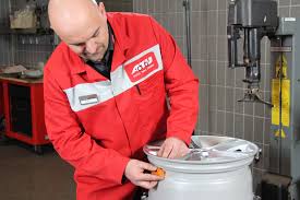 Achtung Rdks Reifenwechsel Wird Komplizierter A T U Auto Teile Unger Handels Gmbh Co Kg Pressemitteilung Pressebox