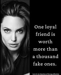 One of the most valuable gifts in life is a loyal friend.💓💓💓