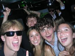 Last weekend, the brothers and friends took a trip up to Las Vegas for our  annual formal. Everyone had an awesome time and we can't wait for next  year! Thanks for having