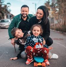 Cati zei cunosti din mitologia europeana? Andra Si CÄtÄlin MÄruÅ£Ä Unul Dintre Cele Mai Longevive Cupluri Din Showbiz De CaÅ£i Ani LucreazÄ In Pro Tv Si CaÅ£i Copii Au ImpreunÄ B1tv Ro