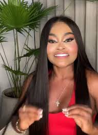 Solicito personąl mixto para ventas y atención al cliente, pagos semanales  desde $500mil Información al 3133864677