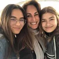 Tran Bown, Woodland Hills, Ca... Read Reviews