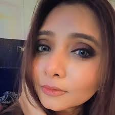 Debarati Das (@iam_debaratidas) • Threads, Say more