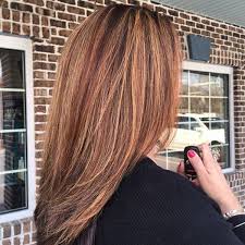 Besides, this look is good for a woman of any age, so no matter whether you are in your 20s brown hair with blonde highlights always looks very interesting no matter whether you have long or short hair. 58 Of The Most Stunning Highlights For Brown Hair