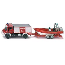 Camion Pompiers Avec Bateau A L Echelle 1 64e Siku Pour Enfant De 3 Ans A 8 Ans Oxybul Eveil Et Jeux Camion Pompier Voiture Pompier