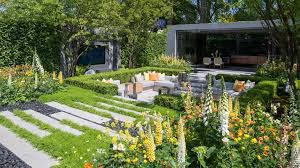 See The Lg Eco City Garden At Rhs Chelsea Flower Show 2018 Rhs Gardening Box Hedging Around Seating Chelsea Flower Show 2018 City Garden Urban Garden Design
