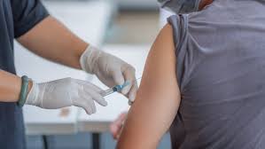 Programarea va începe după 15. Totul Despre Etapa A 3 A A VaccinÄƒrii ListÄƒ De AÈ™teptare PrioritÄƒÈ›i Programare EstimativÄƒ Se Pot Vaccina È™i Cei De 16 Ani