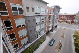 Great food, amazing entertainment, incredible shopping options, nature paths, and if you just want peace and quiet; 7west Apartments Sell For Twice The Original Value The Minnesota Daily