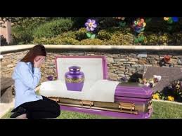 Kobe Bryant Burial Gravesite And Funeral Memorial Moments Pacific View Memorial Park Youtube In 2020 Funeral Memorial Kobe Kobe Bryant Family