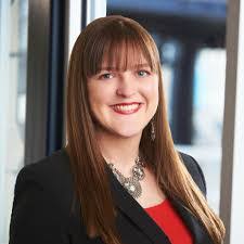 Kelly Iverson's Instagram, Twitter & Facebook