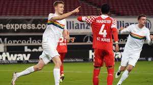 Heute sollte der vfb stuttgart gegen den fc barcelona (18:00) vor 25 000 zuschauern in stuttgart spielen. Vfb Gewinnt Hitziges Duell Gegen Mainz Die Bundesliga Im Ticker Zum Nachlesen Goal Com