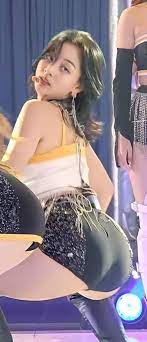 jihyo 🍑👋🏻 : r/Twice_Fap