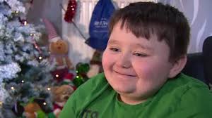 Tameside mum gets abuse for Christmas lights tribute to daughter