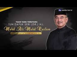 Majlis yang disempurnakan oleh menteri besar negeri sembilan, yab. Perlantikan Tyt Melaka Ke 7 Youtube