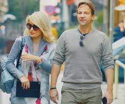 Η ελένη μενεγάκη μέσω instagram κάνει τις πρώτες δηλώσεις της, μετά την ανακοίνωση πως έδωσε τα χέρια με το mega. Elenh Menegakh Makhs Pantzopoylos Filia Sth Mesh Toy Dromoy Mother Gr