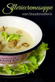 Stauden Selleriecremesuppe Aus Meinem Kochtopf Staudensellerie Gesunde Saft Rezepte Cremesuppe