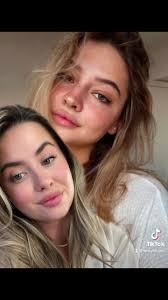 Menina Que Tem A Boca Igual Da Sarah Cameron