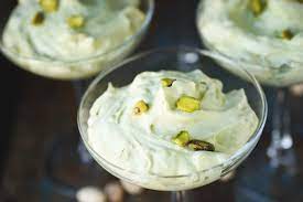 Low Carb Pistachio Mousse Recipe Simply So Healthy 1t melted butter 2t granular sweetener 1 egg 1t coconut flour 1/2t baking powder chopped pecans pistachio… low carb pistachio mousse recipe