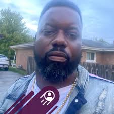 Rich Rapper Who Works A 9-5 😳