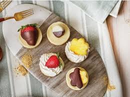 The best gifts for women over 40. 10 Fabulous Gift Ideas For Women Over 40 Edible Blog