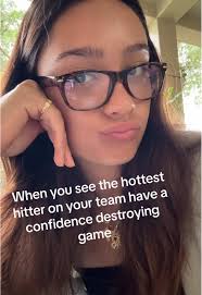 Had to hit it for the one time @sun2 @araaa🦁 #hawaiisoftball #mediada...