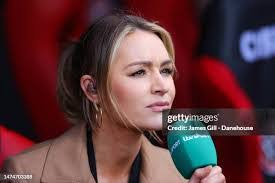 Laura Blackburn's Instagram, Twitter & Facebook