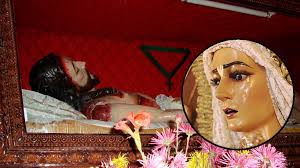 Sábado Santo: Una cofradía de damas y caballeros de Arequipa que sale en  procesión para conmemorar la soledad de María