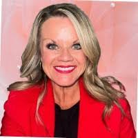 Regina Knapp's Instagram, Twitter & Facebook