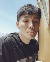 楊丞琳結婚了！李榮浩私有化台灣女神求婚成功晒鑽戒：「謝謝你 ...