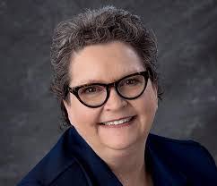 Sherri Kelly's Instagram, Twitter & Facebook