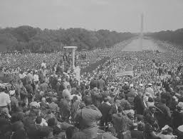 Black And White Crowd Photography Https Encrypted Tbn0 Gstatic Com Images Q Tbn 3aand9gctxlcebegzcjwikhjhobttyktibuwpna9mnaa Usqp Cau