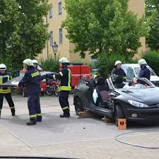 Sie sind auf der suche nach feuerwehr zeitz und möchten sich über firmen und unternehmen informieren? Feuerwehr Stadt Zeitz