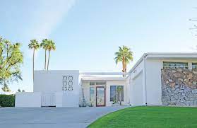 Palm Springs Celebrity Homes Tour Reveals Unique Views Palm Springs Houses Celebrity Houses Palm Springs