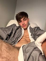 but daddy i love him — lesgarconsbeauxx: Braden Sherota