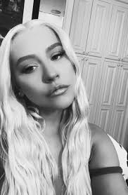 Born december 18, 1980) is an american singer, songwriter, and television personality. Christina Aguilera On Twitter Me On Sept 30th Vs Oct 1st Queenofhalloween