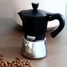 It is mostly made up of aluminum, though stainless steel pots are also available in the market. Italian Coffee Espresso Moka Coffee Maker Pot Buy At Rossetti