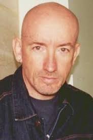 Oasis: Definitely Maybe (2004)