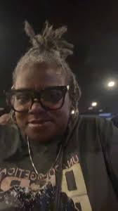 Sharee Redd (@shareeredd)