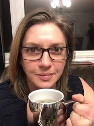 Early mormor Cold .. 💧🏖️ Speak Up ..🎙️ what do U need right now to Keep  Warm .. ☕