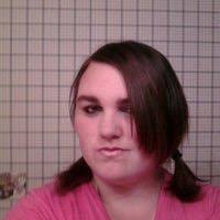 Hillery Defreese's Instagram, Twitter & Facebook