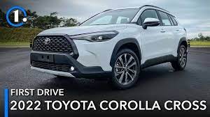 Toyota's stunner, the corolla cross, is set to make a lasting impression with its sleek exterior and slants in all the right places. 2022 Toyota Corolla Cross First Drive Review Rav4 Size Small