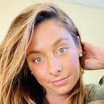 Nicole Pote's Instagram, Twitter & Facebook