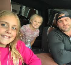 Jordan Perdue's Instagram, Twitter & Facebook