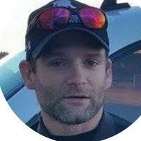 20+ "Elliot Wallace" profiles