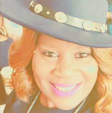 Can you tell I love my new ring! Y'all know purple is one of my favorite  colors right!