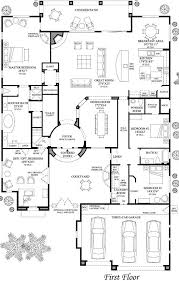 Open floor plans are a signature characteristic of this style. Floorplan Courtyard House Plans House Plans House Floor Plans