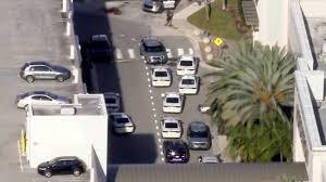 I was there and heard gun shots and everyone started running. Tutfxyn6 Amq M