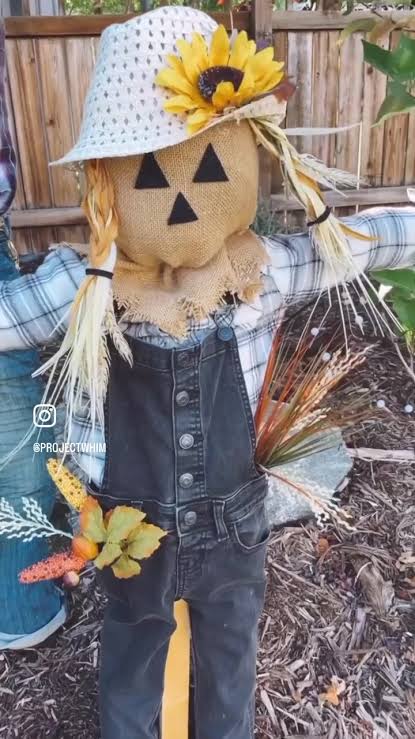 DIY Scarecrow for your garden or front yard! The perfect fall decorations.  Weve had ours for 9 years and we love displaying them each year! #fall  #falldecorideas #fallcrafts #diyproject #diyfalldecor ...