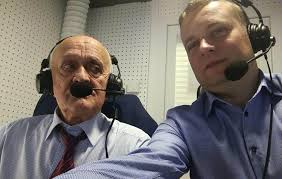 Redakcja powstała z połączenia redakcji sportowych tvp1 oraz tvp2. Andrzej Strejlau I Michal Zawacki W Tvp Sport